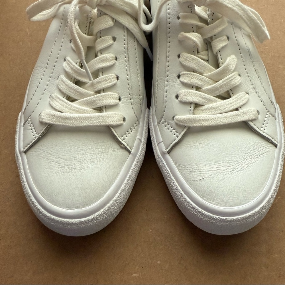 Madewell white leather low top sneakers - Picture 7 of 7